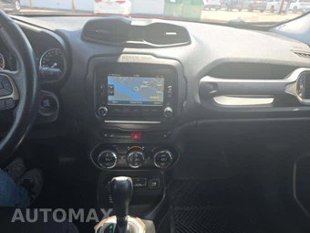 2015 Jeep Renegade Latitude – miniatura 7