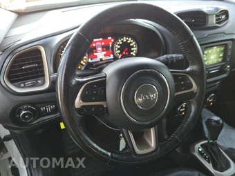 2015 Jeep Renegade Limited – miniatura 10