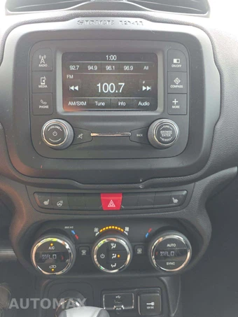 2015 Jeep Renegade Limited - miniatura 7