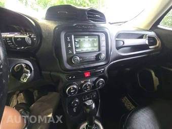 2015 Jeep Renegade Limited - miniatura 10