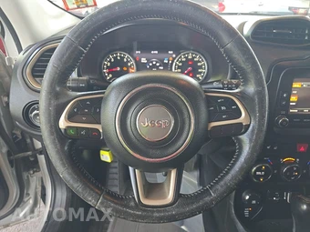 2015 Jeep Renegade Limited – miniatura 10