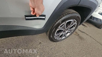 2015 Jeep Renegade Limited – miniatura 45