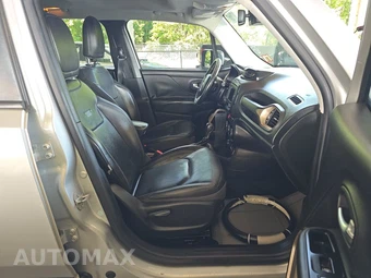 2015 Jeep Renegade Limited – miniatura 8