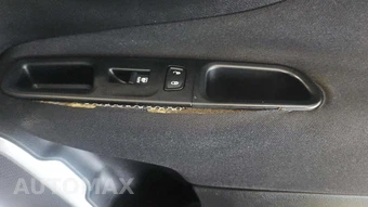 2015 Jeep Renegade Sport – miniatura 18