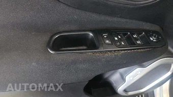 2015 Jeep Renegade Sport – miniatura 21