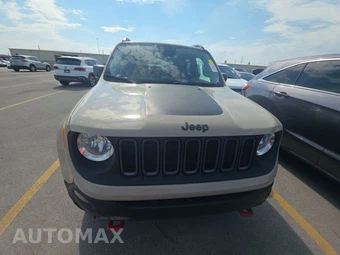 2015 Jeep Renegade Trailhawk – miniatura 2