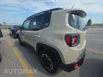 2015 Jeep Renegade Trailhawk – miniatura 6