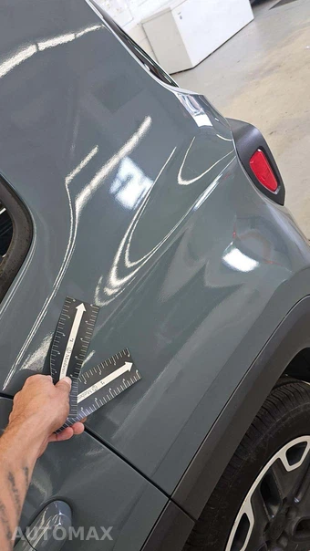 2015 Jeep Renegade Trailhawk – miniatura 26