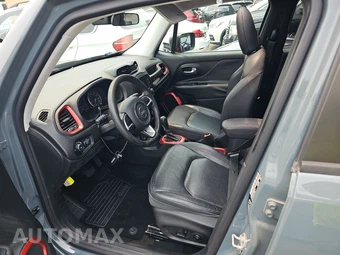 2015 Jeep Renegade Trailhawk – miniatura 7