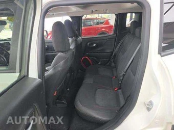 2015 Jeep Renegade Trailhawk – miniatura 13