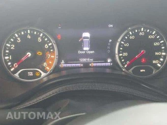 2015 Jeep Renegade Trailhawk – miniatura 9