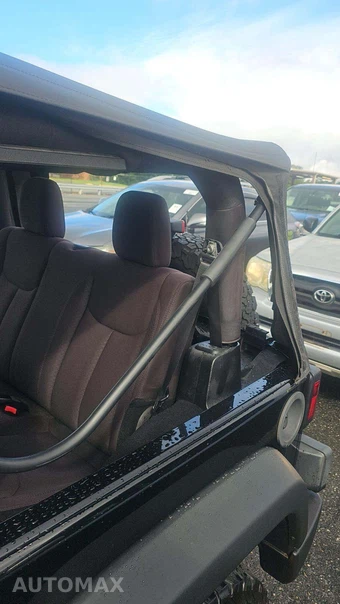 2015 Jeep Wrangler Sport - miniatura 28