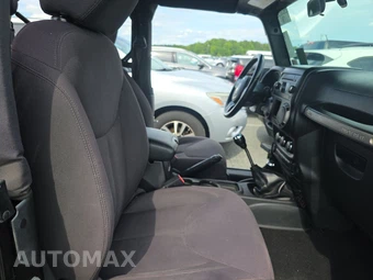 2015 Jeep Wrangler Sport - miniatura 8