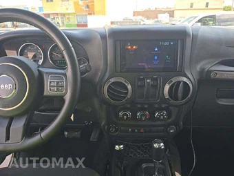 2015 Jeep Wrangler Sport - miniatura 10
