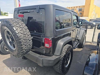 2015 Jeep Wrangler Sport - miniatura 3