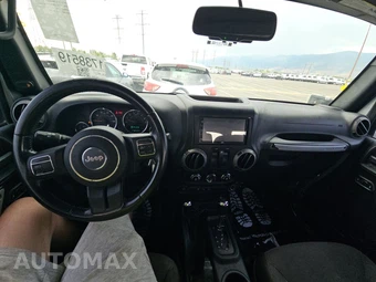 2015 Jeep Wrangler Sport - miniatura 11