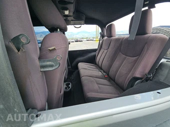 2015 Jeep Wrangler Sport - miniatura 13