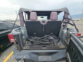 2015 Jeep Wrangler Sport - miniatura 16