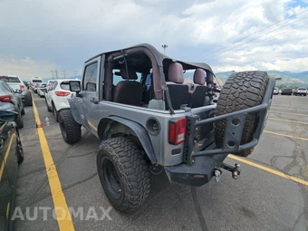 2015 Jeep Wrangler Sport - miniatura 6