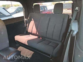 2015 Jeep Wrangler Sport - miniatura 12