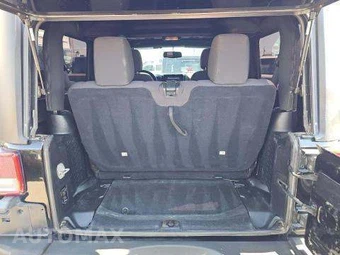 2015 Jeep Wrangler Sport - miniatura 13