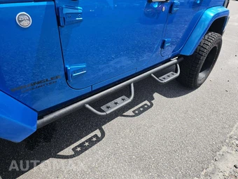 2015 Jeep Wrangler Unlimited Altitude Edition - miniatura 18