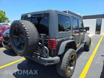 2015 Jeep Wrangler Unlimited Hard Rock Edition - miniatura 4