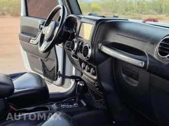 2015 Jeep Wrangler Unlimited Hard Rock Edition - miniatura 10
