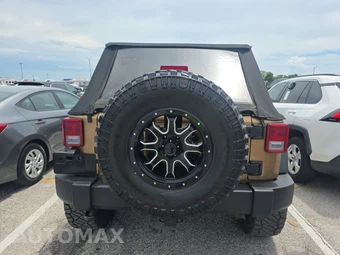2015 Jeep Wrangler Unlimited Rubicon - miniatura 5