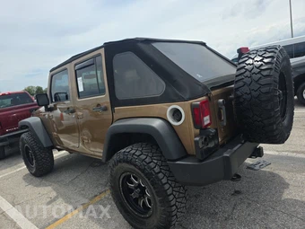 2015 Jeep Wrangler Unlimited Rubicon - miniatura 6