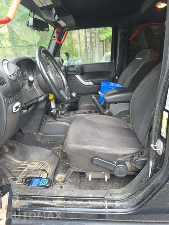 2015 Jeep Wrangler Unlimited Rubicon - miniatura 3
