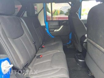 2015 Jeep Wrangler Unlimited Rubicon - miniatura 16