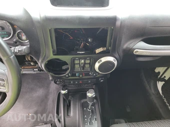 2015 Jeep Wrangler Unlimited Rubicon - miniatura 11