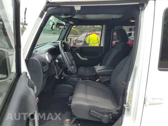 2015 Jeep Wrangler Unlimited Rubicon - miniatura 8