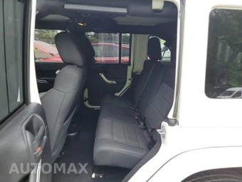 2015 Jeep Wrangler Unlimited Rubicon - miniatura 9