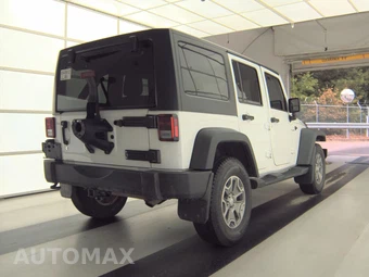 2015 Jeep Wrangler Unlimited Rubicon - miniatura 4