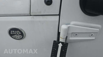 2015 Jeep Wrangler Unlimited Rubicon - miniatura 44