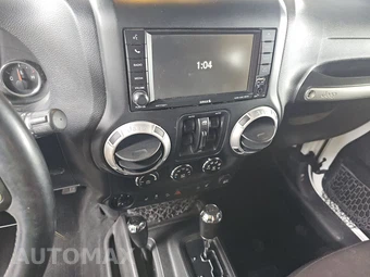 2015 Jeep Wrangler Unlimited Rubicon - miniatura 11