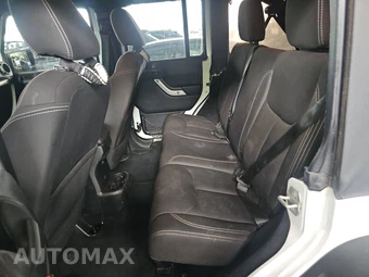 2015 Jeep Wrangler Unlimited Rubicon - miniatura 13