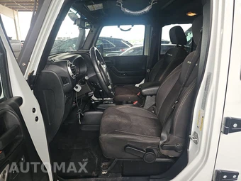 2015 Jeep Wrangler Unlimited Rubicon - miniatura 7