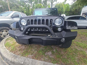 2015 Jeep Wrangler Unlimited Sahara - miniatura 18