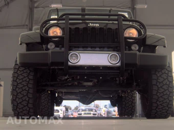 2015 Jeep Wrangler Unlimited Sahara - miniatura 3