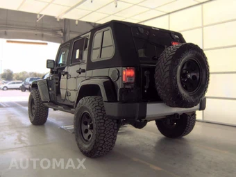2015 Jeep Wrangler Unlimited Sahara - miniatura 8