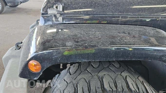 2015 Jeep Wrangler Unlimited Sahara - miniatura 21