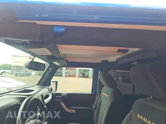 2015 Jeep Wrangler Unlimited Sahara - miniatura 18