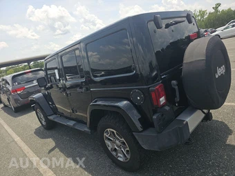 2015 Jeep Wrangler Unlimited Sahara - miniatura 6