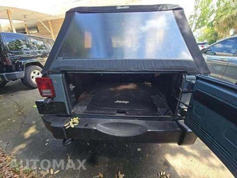 2015 Jeep Wrangler Unlimited Sahara - miniatura 14