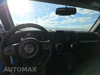 2015 Jeep Wrangler Unlimited Sahara - miniatura 11
