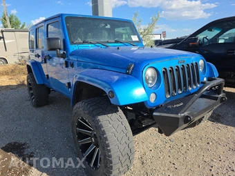 2015 Jeep Wrangler Unlimited Sahara - miniatura 3