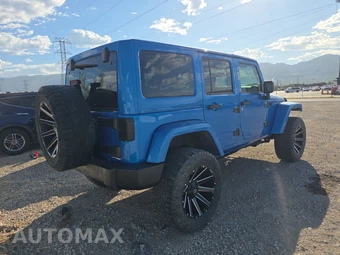 2015 Jeep Wrangler Unlimited Sahara - miniatura 4
